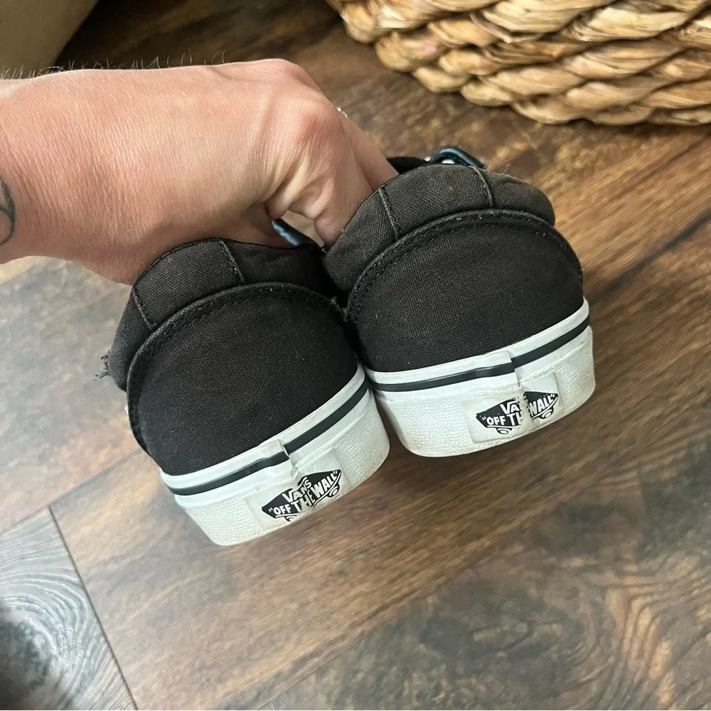 Vans Ward Black White Skate Shoes Canvas Sneakers - Women's 7
